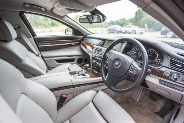 BMW 760Li - 4